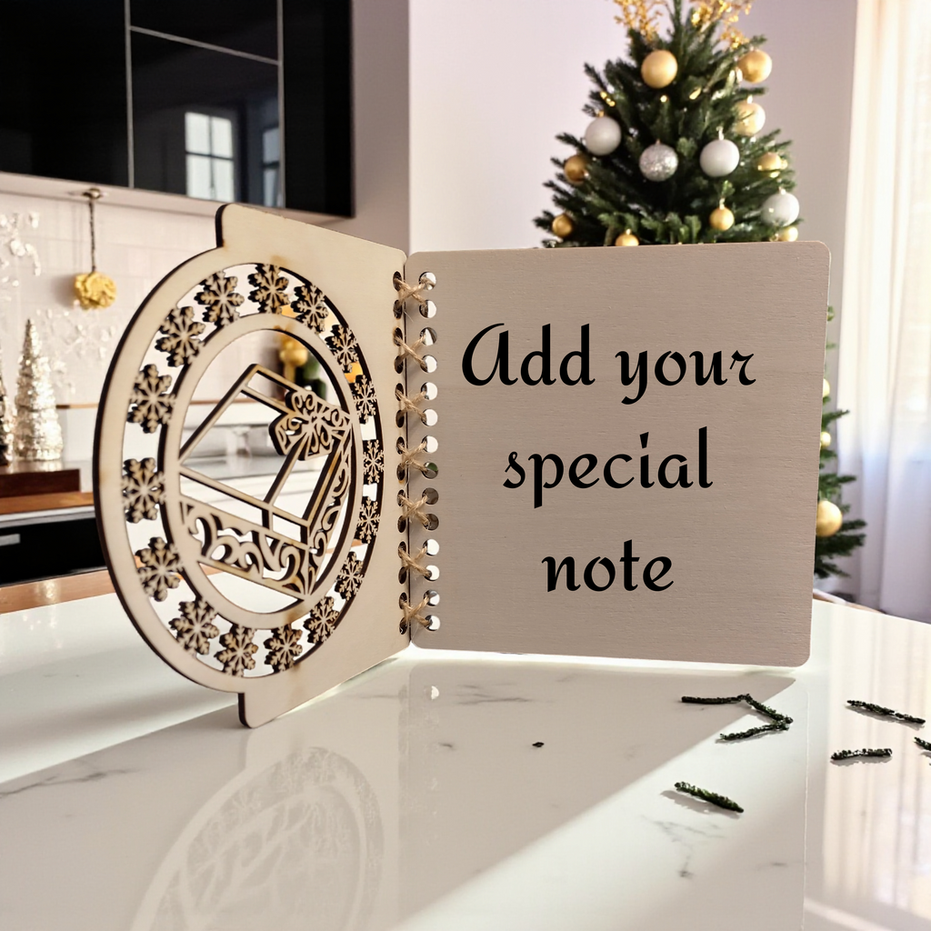 2️⃣ Personalized wooden Christmas card – add your special message inside.
