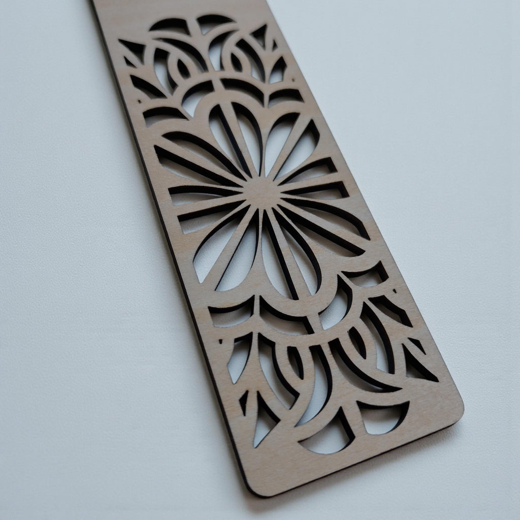 Personalized Wooden Bookmark with Name & Initial, Laser-Cut Floral Monogram Bookmark, Custom Gift for Book Lover, Teacher Gift - product photo 5